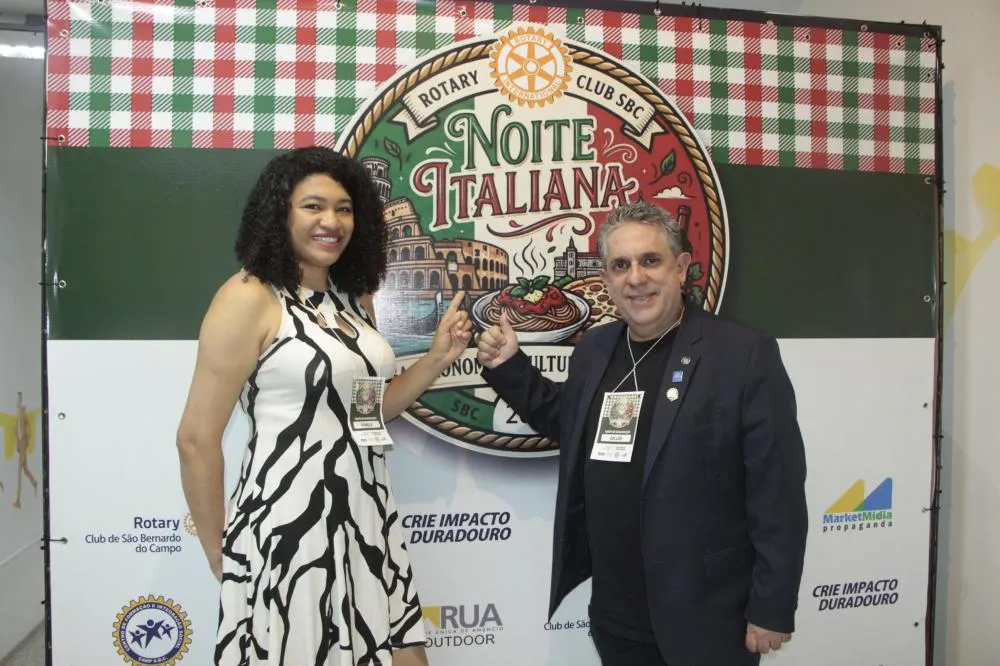 Rotary Clube SBC, sob o comando do Presidente Evandro Gallão, realizou a Noite Italiana com música ao vivo e Tarantela